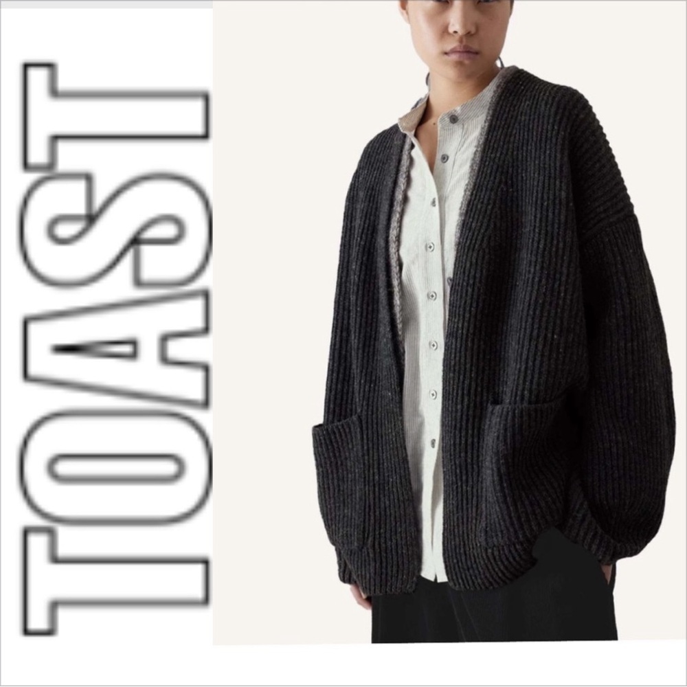 $395 NWOT TOAST Wool OVERSIZED Ribbed Knit Cardigan Cocoon jacket charcoal gray